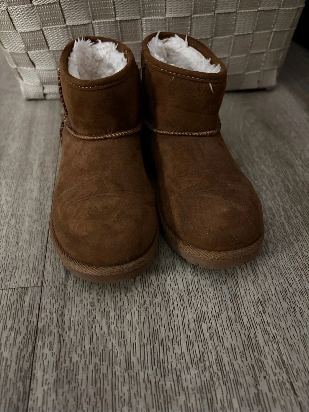 Kids Brown Suede Cozy Lined Boots